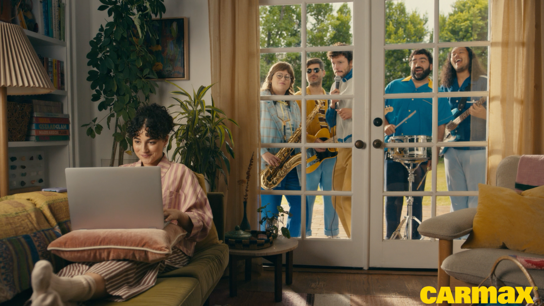 CarMax's House Band Helps You Own the Car Selling Process | LBBOnline
