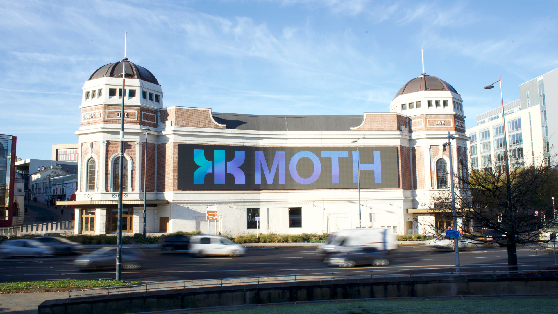 Quantum Splash Debuts in Bradford as World-First Quantum Artwork ...