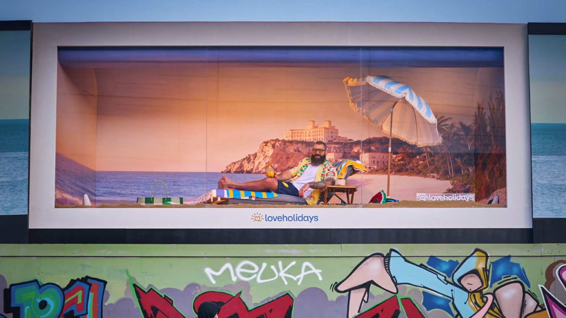 Loveholidays Shoreditch 3D Billboard Image 1