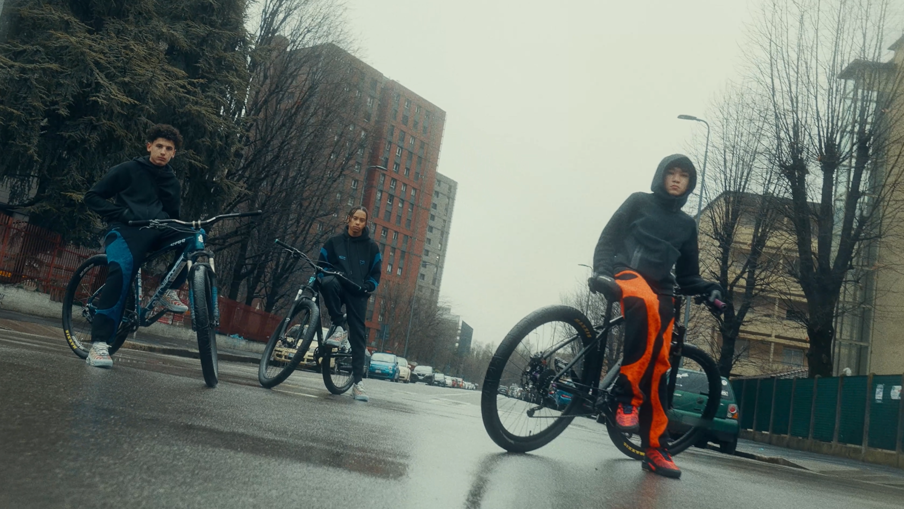 nike tuned 1 city survival