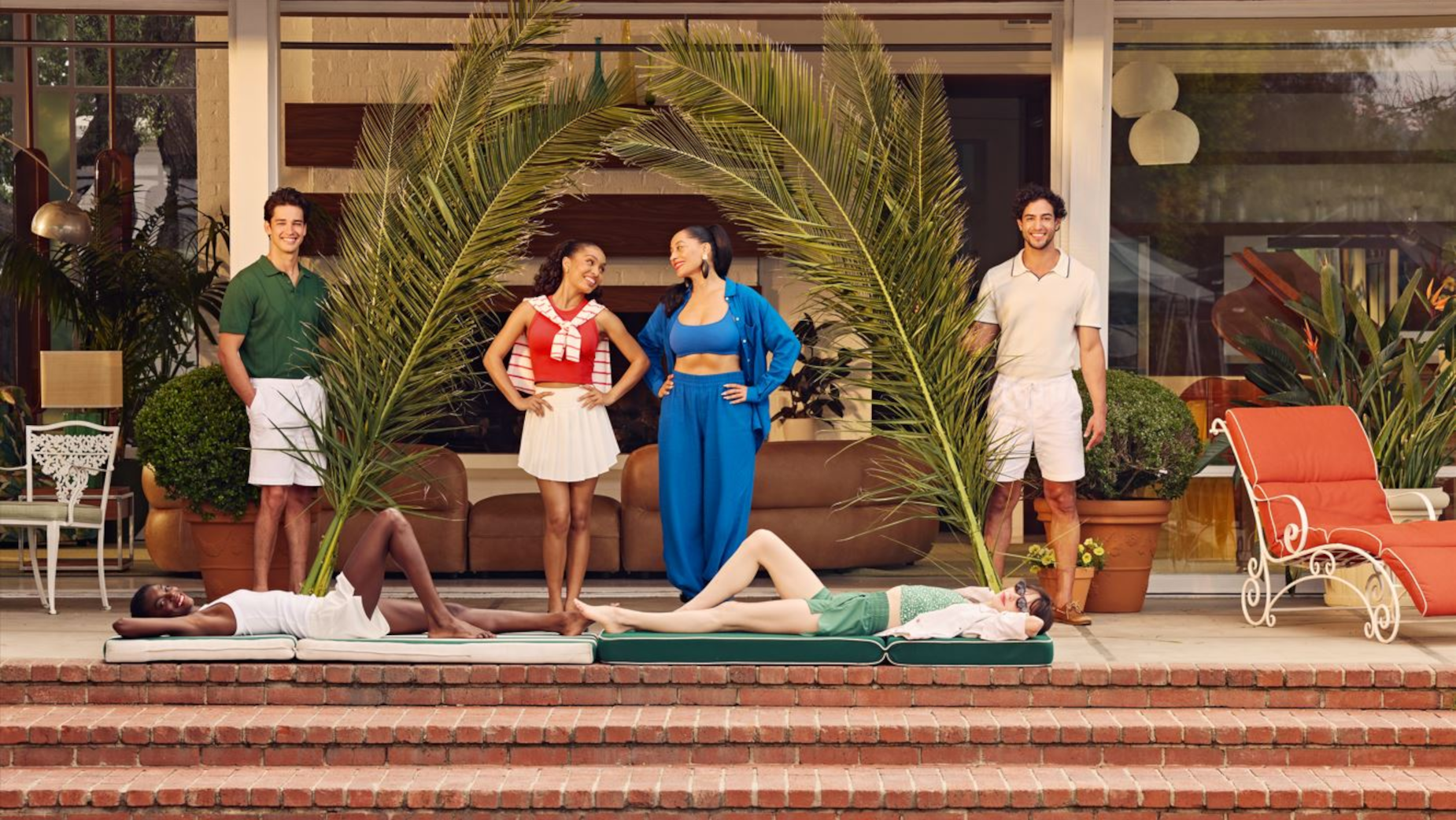 Tracee Ellis Ross and Yara Shahidi Capture the Essence of ‘Summering