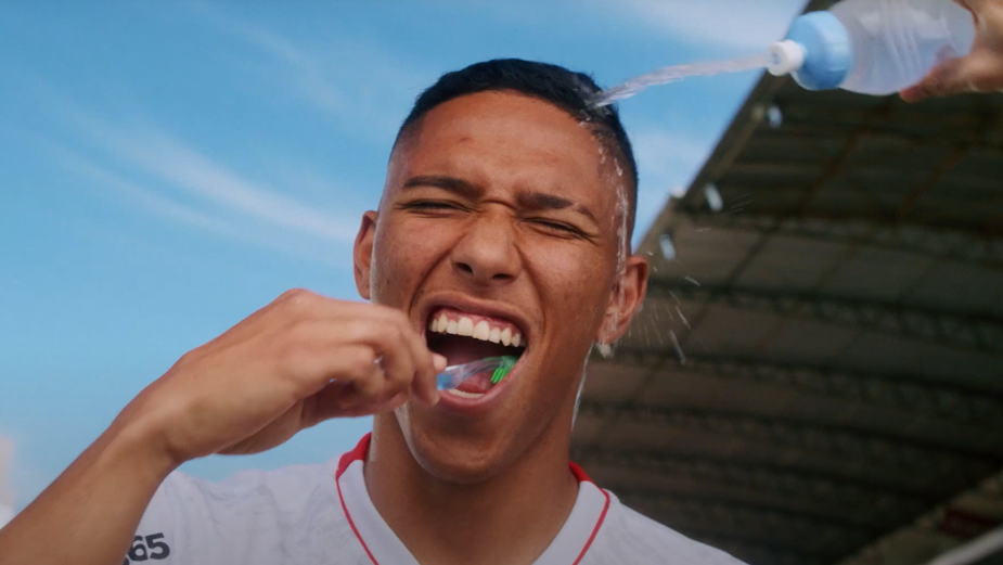 This Brazilian Toothpaste Brand is Sponsoring Just One Football Player ...