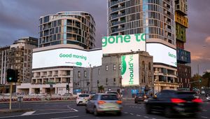 Specsavers Takes Over ICON with Larger-Than-Life Outdoor Execution