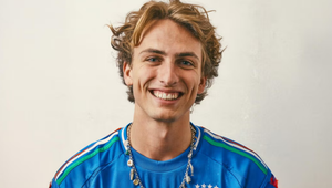 Hornet Signs Director Lucas Ansel