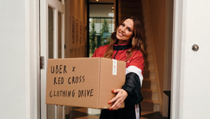 Melanie C Donates Sporty Tracksuits For Uber's Red Cross Clothing Drive
