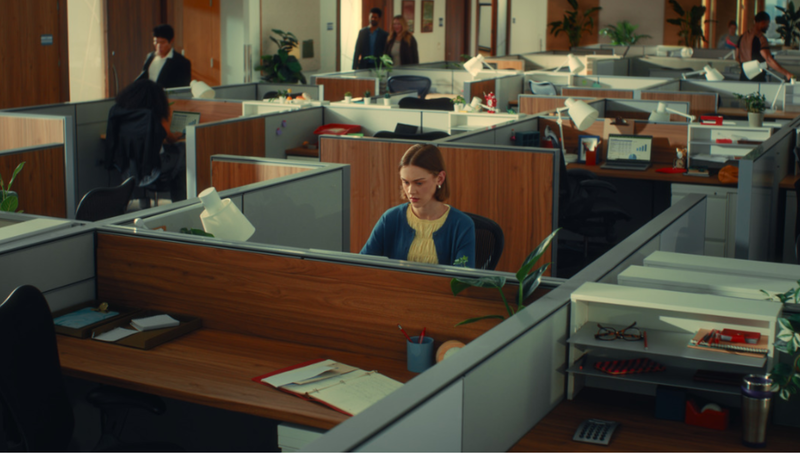 McDonald’s Canada Go to Lunch Campaign 的办公场景与午餐传播素材