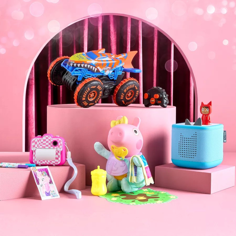 Very Brings Magical Toy Grotto to Manchester’s Trafford Centre | LBBOnline