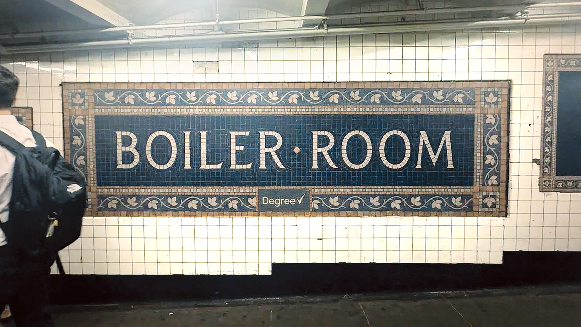 Degree campaign brings commuters' summer jokes to life through environmental advertising